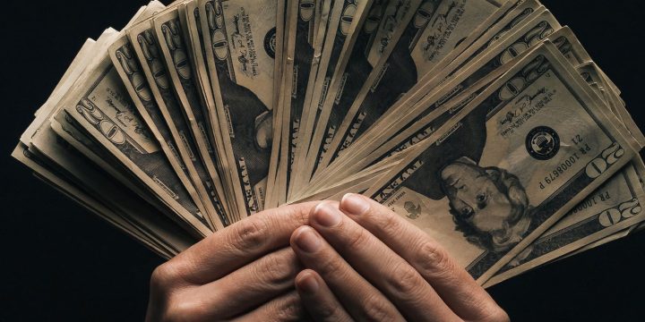 Making a living as a content creator in 2026? The Kevin Kelly's 1,000 True Fans still has lots to teach